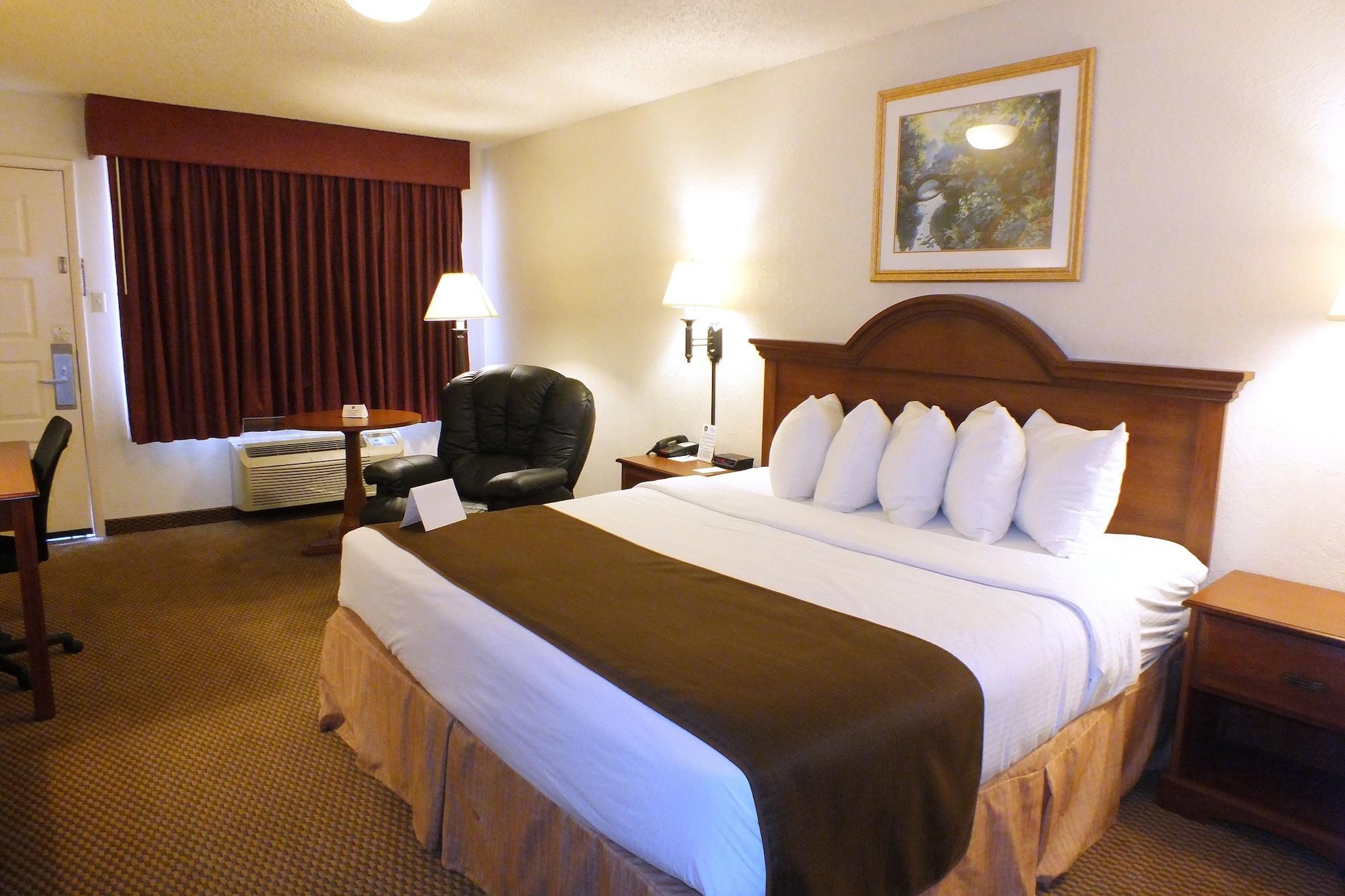 Days Inn By Wyndham Abilene Dış mekan fotoğraf